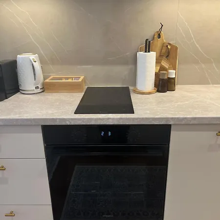 Golden Olive Boutique With Private Parking Apartmán