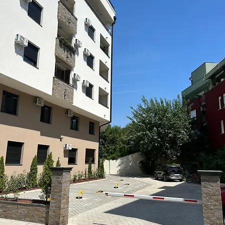 Apartment Golden Olive Boutique With Private Parking *