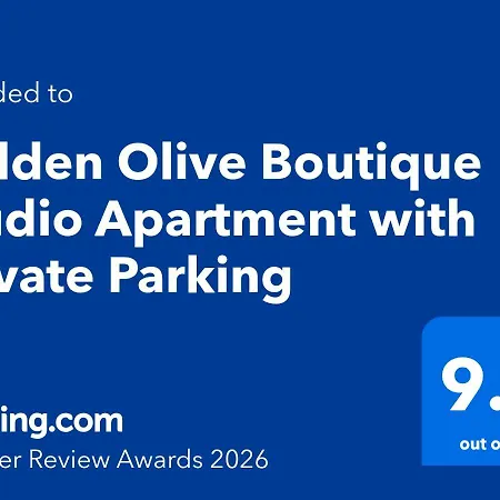 Golden Olive Boutique With Private Parking *